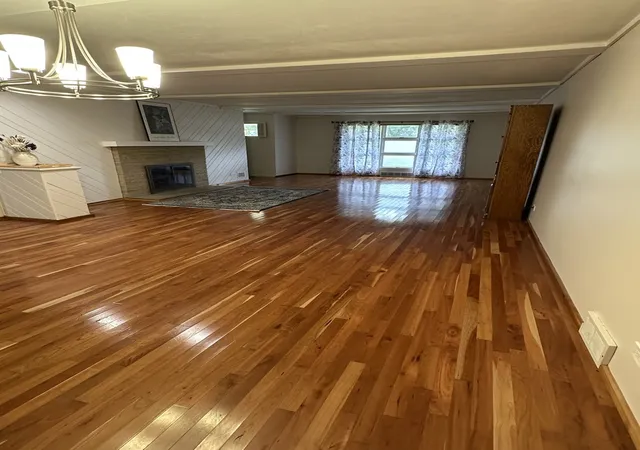 Photo 3 of Single family home for sale at 304 Central Ave, Aurora, IL 60506 | MLS# 12757743 | Listing updated on 2026-09-14