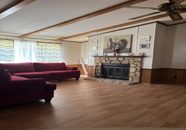 Photo 3 of Sale Pending at 712 Huntsbridge Rd, Matteson, IL 60443 | MLS# 12757749 | Listing updated on 2026-10-06