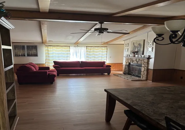 Photo 4 of Sale Pending at 712 Huntsbridge Rd, Matteson, IL 60443 | MLS# 12757749 | Listing updated on 2026-10-06