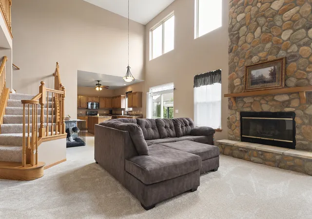 Photo 3 of Single family home for sale at 1896 Applewood Dr, Wauconda, IL 60084 | MLS# 12757754 | Listing updated on 2026-10-08