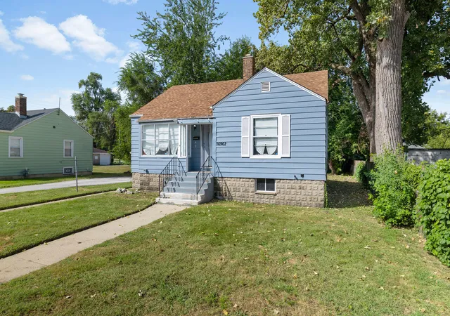 Photo 2 of Single family home for sale at 16962 Page Ave, Hazel Crest, IL 60429 | MLS# 12757763 | Listing updated on 2026-09-21