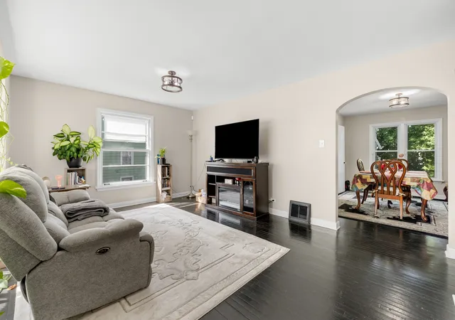 Photo 4 of Single family home for sale at 16962 Page Ave, Hazel Crest, IL 60429 | MLS# 12757763 | Listing updated on 2026-09-21
