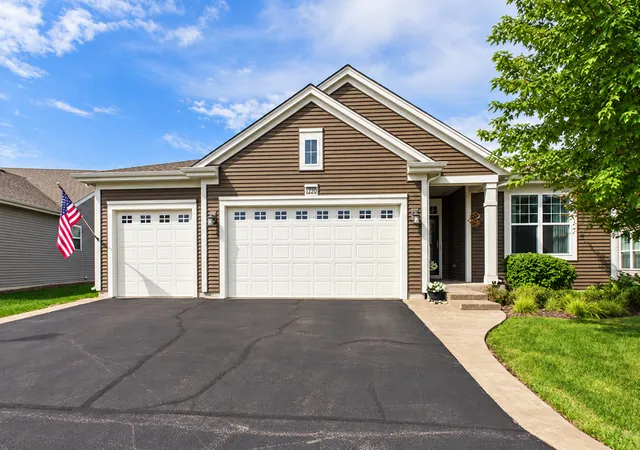 Photo 2 of Single family home for sale at 1220 Prescott Ln, Pingree Grove, IL 60140 | MLS# 12757766 | Listing updated on 2026-09-13