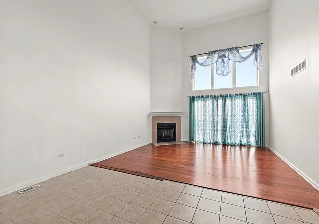Photo 3 of Townhouse for sale at (Undisclosed), Tinley Park, IL 60477 | MLS# 12757814 | Listing updated on 2026-09-18