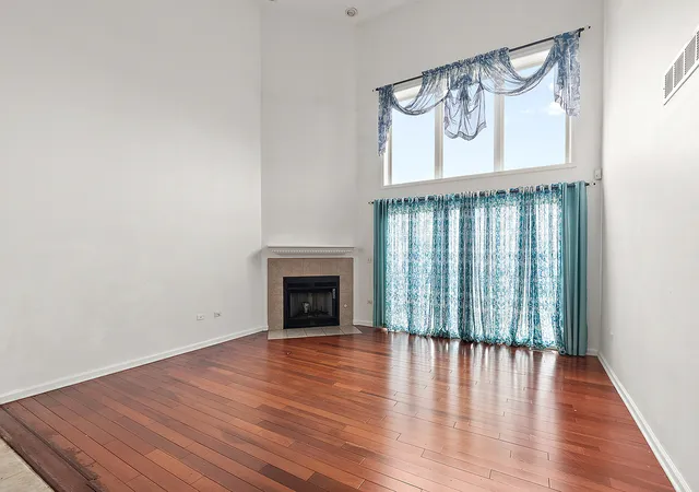 Photo 4 of Townhouse for sale at (Undisclosed), Tinley Park, IL 60477 | MLS# 12757814 | Listing updated on 2026-09-18