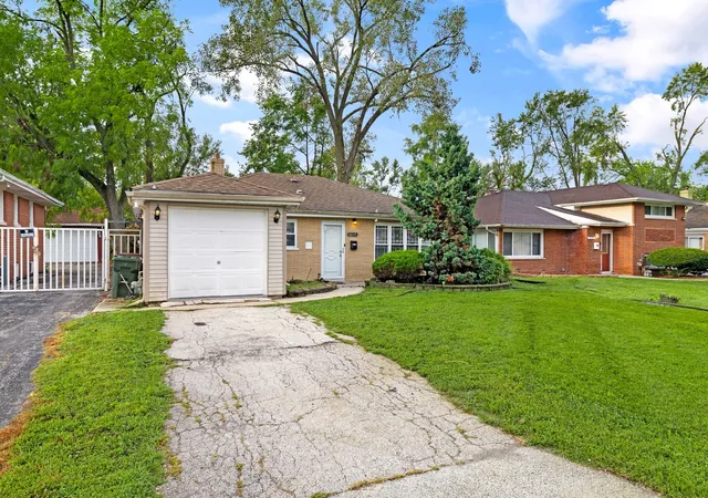 Photo 2 of Single family home for sale at 3119 173rd Street, Hazel Crest, IL 60429 | MLS# 12757820 | Listing updated on 2026-10-01