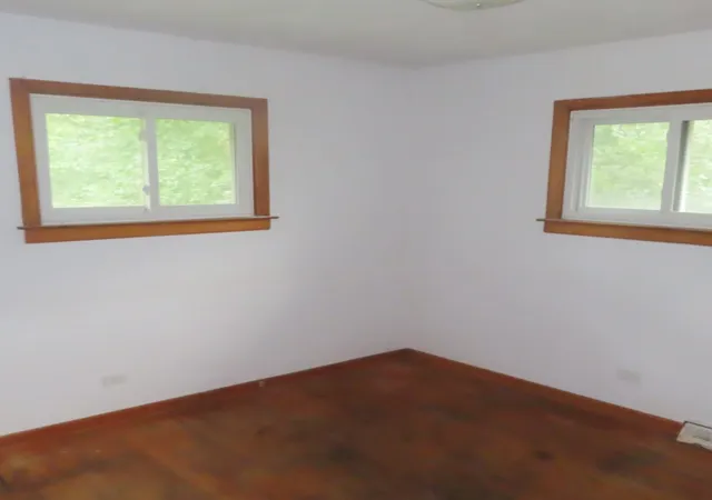 Photo 2 of Single family home for sale at 127 S Addison Rd, Wood Dale, IL 60191 | MLS# 12757834 | Listing updated on 2026-09-27