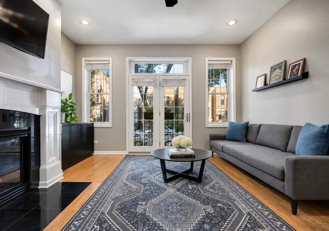 Photo 3 of Condo for sale at 2635 W Cortez St #1, Chicago, IL 60622 | MLS# 12757838 | Listing updated on 2026-09-24