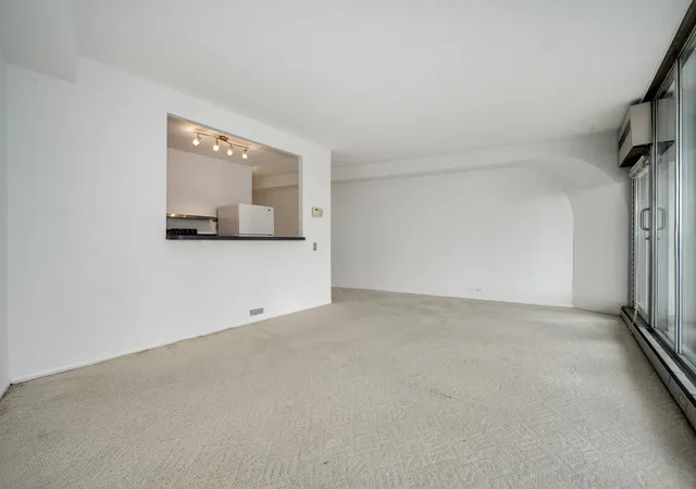 Photo 4 of Condo for sale at 300 N State St #4026, Chicago, IL 60654 | MLS# 12757861 | Listing updated on 2026-09-14