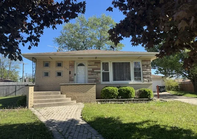 Photo 1 of Single family home for sale at 733 Caryn Cir, South Holland, IL 60473 | MLS# 12757862 | Listing updated on 2026-09-19