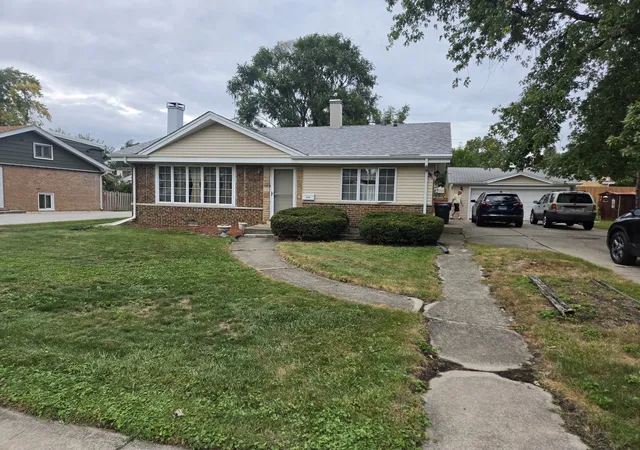 Photo 1 of Single family home for sale at 7274 W 174 Street, Tinley Park, IL 60477 | MLS# 12757864 | Listing updated on 2026-09-13