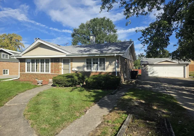 Single family home for sale at 7274 W 174 Street, Tinley Park, IL 60477 | MLS# 12757864