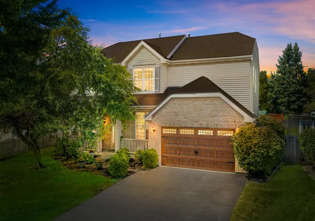 Photo 1 of Single family home for sale at 608 Whalen Ct, North Aurora, IL 60542 | MLS# 12757868 | Listing updated on 2026-09-22