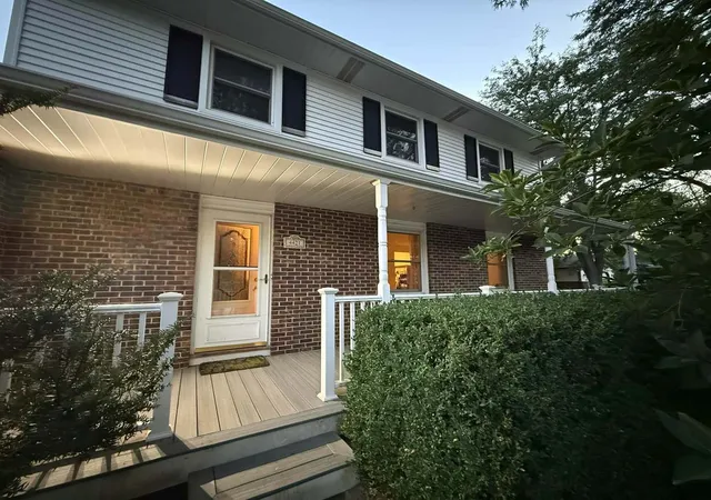 Photo 2 of Single family home for sale at 4421 Oriole Ct, Gurnee, IL 60031 | MLS# 12757877 | Listing updated on 2026-09-18