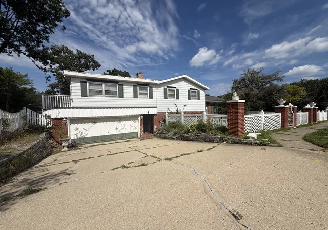 Photo 2 of Single family home for sale at 2802 18th Place, North Chicago, IL 60064 | MLS# 12757889 | Listing updated on 2026-09-28
