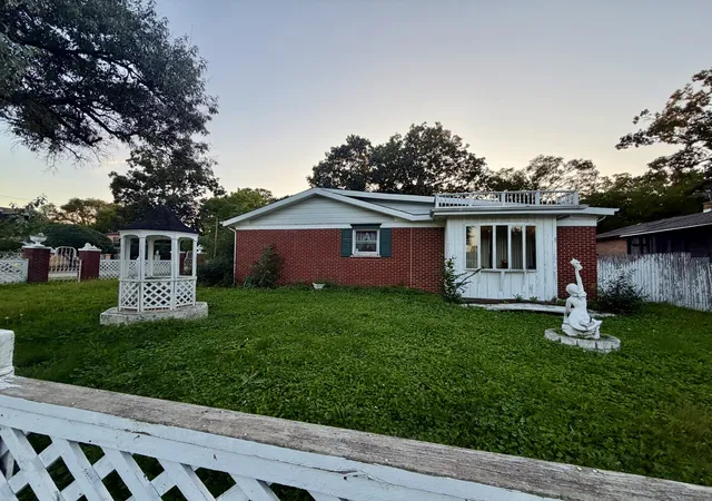 Photo 3 of Single family home for sale at 2802 18th Place, North Chicago, IL 60064 | MLS# 12757889 | Listing updated on 2026-09-28