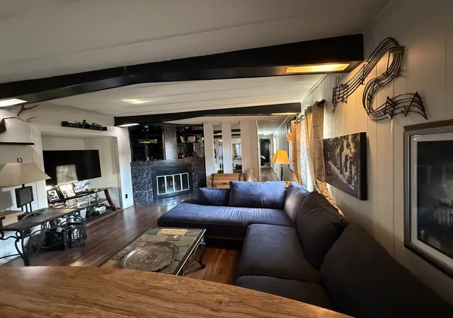 Photo 3 of Manufactured home for sale at 618 Tanglewood Rd, Matteson, IL 60443 | MLS# 12757902 | Listing updated on 2026-09-27