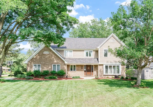 Photo 1 of Single family home for sale at 0s415 Madison St, Winfield, IL 60190 | MLS# 12757904 | Listing updated on 2026-09-25