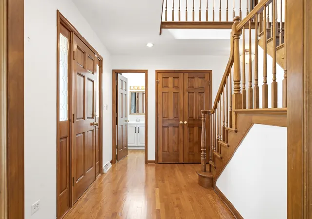 Photo 3 of Single family home for sale at 0s415 Madison St, Winfield, IL 60190 | MLS# 12757904 | Listing updated on 2026-09-25