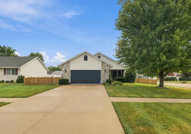 Photo 1 of Single family home for sale at 136 N Van Buren Ave, Bradley, IL 60915 | MLS# 12757916 | Listing updated on 2026-09-19