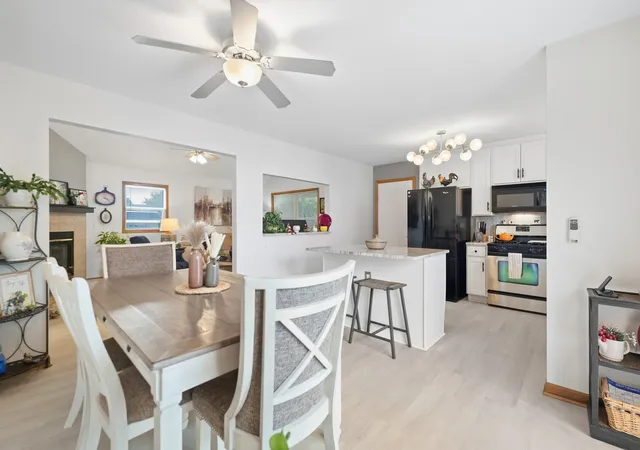 Photo 3 of Single family home for sale at 136 N Van Buren Ave, Bradley, IL 60915 | MLS# 12757916 | Listing updated on 2026-09-19