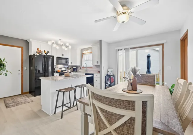 Photo 4 of Single family home for sale at 136 N Van Buren Ave, Bradley, IL 60915 | MLS# 12757916 | Listing updated on 2026-09-19