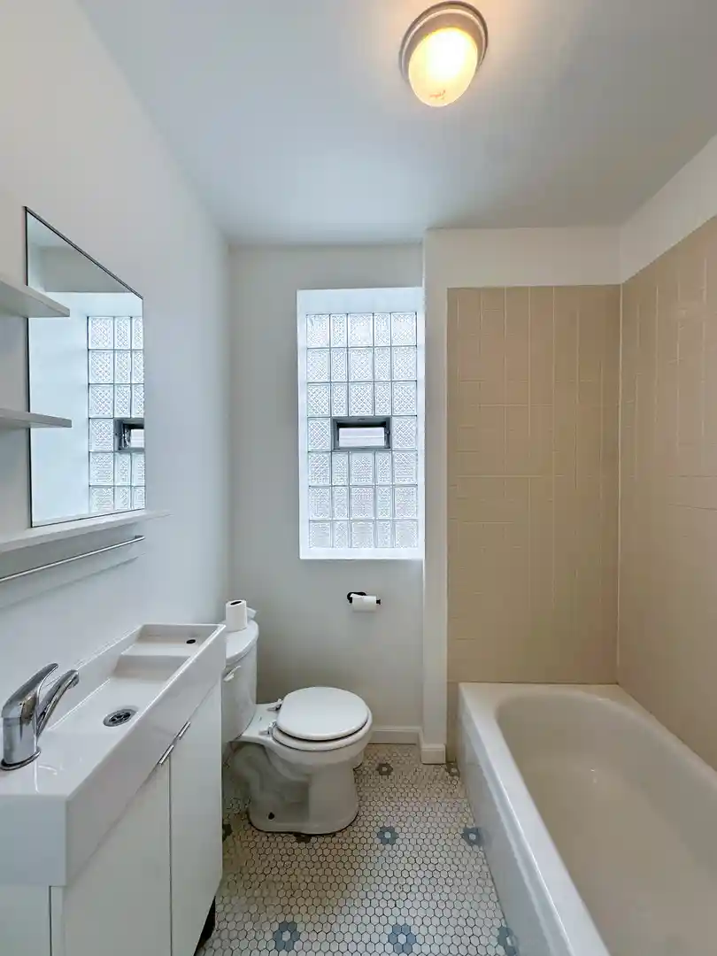 Listing Photo 11 - Condo for sale in 506 Madison St located at 506 Madison St, Oak Park, IL 60302 - Unit #2S