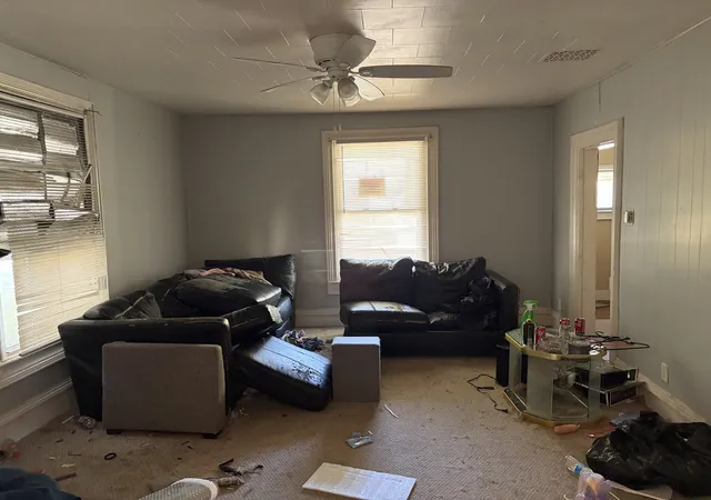 Photo 2 of Single family home for sale at 624 S Water St, Wilmington, IL 60481 | MLS# 12757945 | Listing updated on 2026-09-13