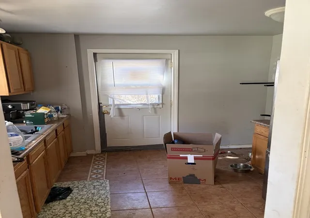 Photo 4 of Single family home for sale at 624 S Water St, Wilmington, IL 60481 | MLS# 12757945 | Listing updated on 2026-09-13