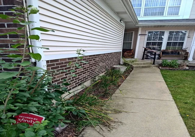 Photo 1 of Townhouse for sale at 1503 Ashley Ct, Woodstock, IL 60098 | MLS# 12757946 | Listing updated on 2026-10-06