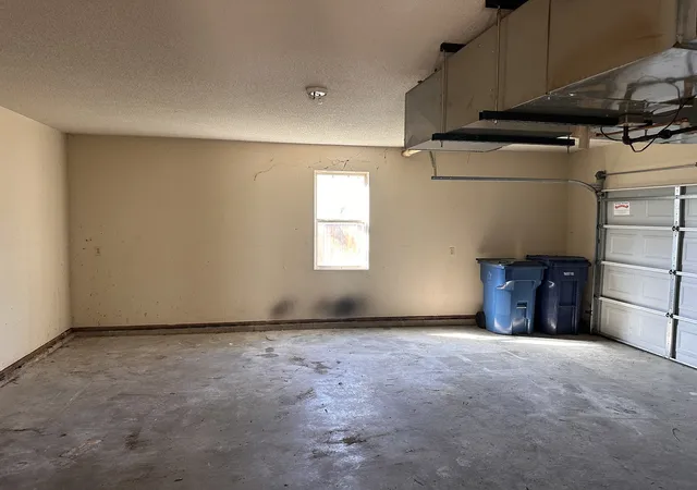 Photo 25 of Single family home for sale at 310 E Beacon Ct, Mt Vernon, IL 62864 | MLS# 12757950 | Listing updated on 2026-09-14