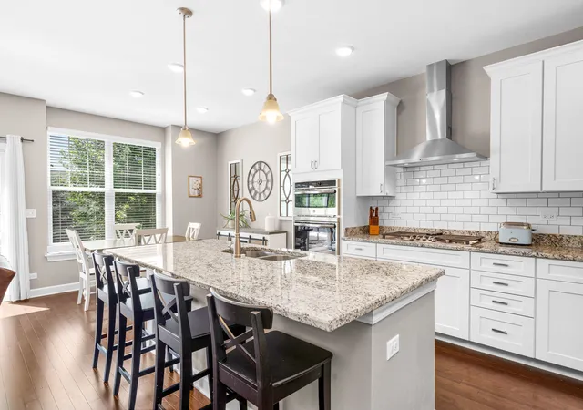 Photo 4 of Townhouse for sale at 638 Riverbank Dr, Geneva, IL 60134 | MLS# 12757956 | Listing updated on 2026-09-18