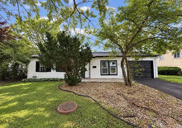 Photo 1 of Single family home for sale at 4241 Greenbrier Ln, Richton Park, IL 60471 | MLS# 12757966 | Listing updated on 2026-10-06