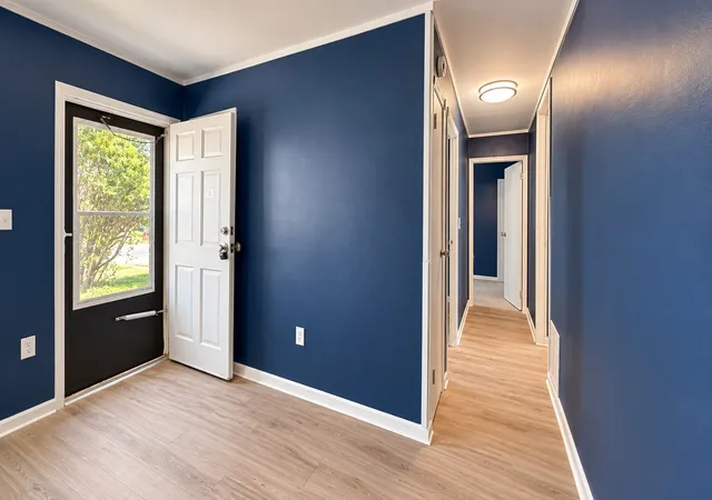 Photo 4 of Single family home for sale at 4241 Greenbrier Ln, Richton Park, IL 60471 | MLS# 12757966 | Listing updated on 2026-10-06