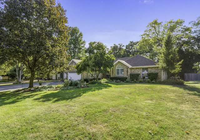 Photo 3 of Single family home for sale at 4609 E 2619th Road, Sandwich, IL 60548 | MLS# 12758011 | Listing updated on 2026-10-24