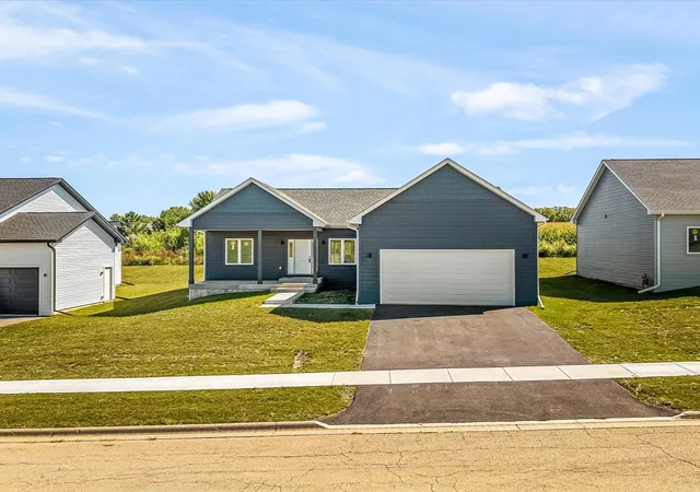 Photo 2 of Single family home for sale at 8531 Blue River Rd, Rockford, IL 61107 | MLS# 12758020 | Listing updated on 2026-09-19