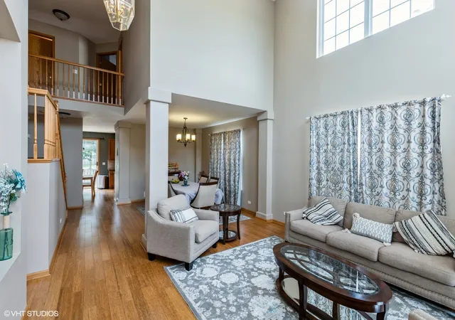 Photo 3 of Single family home for sale at 4 Litchfield Ct, Lake In The Hills, IL 60156 | MLS# 12758058 | Listing updated on 2026-10-04