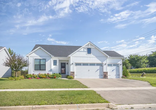 Single family home for sale at Lot 241 Tallgrass Cir, Hampshire, IL 60140 | MLS# 12758071