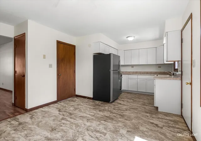 Listing Photo 4 - Condo for sale in building located at 527-531 Prairie St, Hinckley, IL 60520