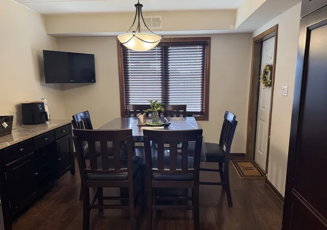 Photo 2 of Condo for sale at 5620 S Narragansett Ave #2B, Chicago, IL 60638 | MLS# 12758084 | Listing updated on 2026-09-14