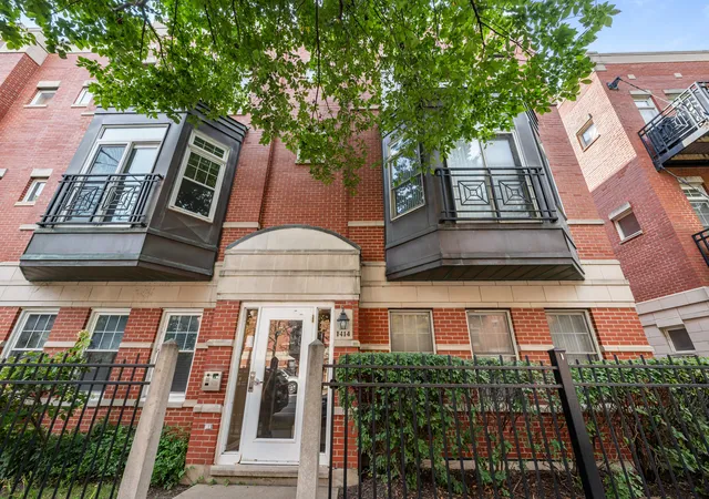 Photo 1 of Condo for sale at 1414 S Halsted St #2B, Chicago, IL 60607 | MLS# 12758129 | Listing updated on 2026-09-14