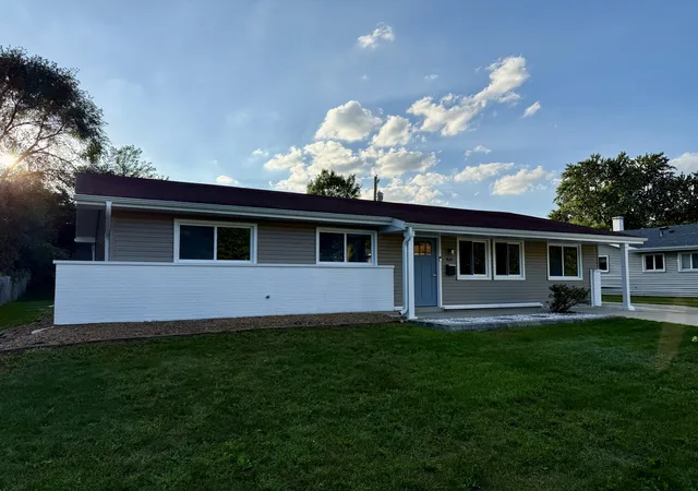 Photo 2 of Single family home for sale at 1420 Cooper Rd, Hoffman Estates, IL 60169 | MLS# 12758154 | Listing updated on 2026-09-18