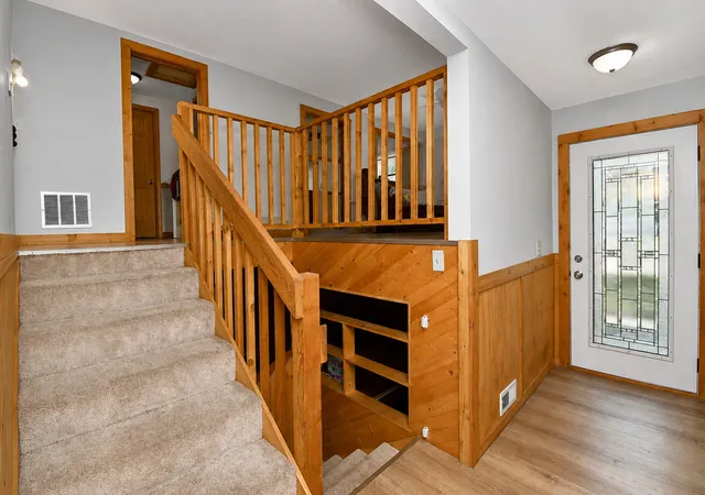 Photo 3 of Single family home for sale at 4206 Gregory Dr, Zion, IL 60099 | MLS# 12758158 | Listing updated on 2026-10-16