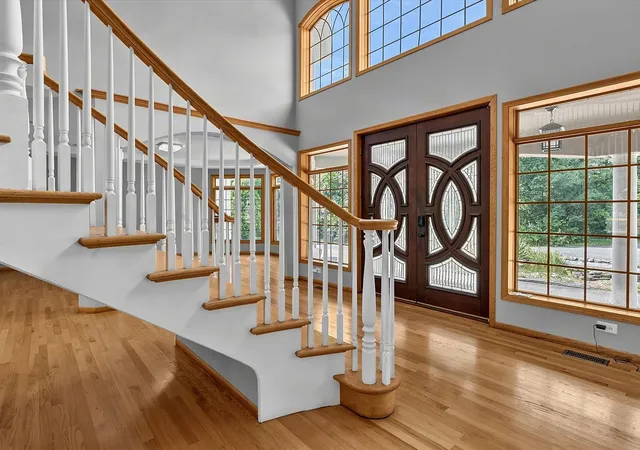 Photo 4 of Single family home for sale at 872 Rosedale Ter, Crete, IL 60417 | MLS# 12758174 | Listing updated on 2026-09-13
