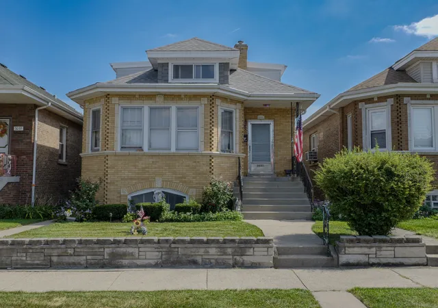 Photo 1 of Single family home for sale at 3035 N 76th Court, Elmwood Park, IL 60707 | MLS# 12758210 | Listing updated on 2026-09-19