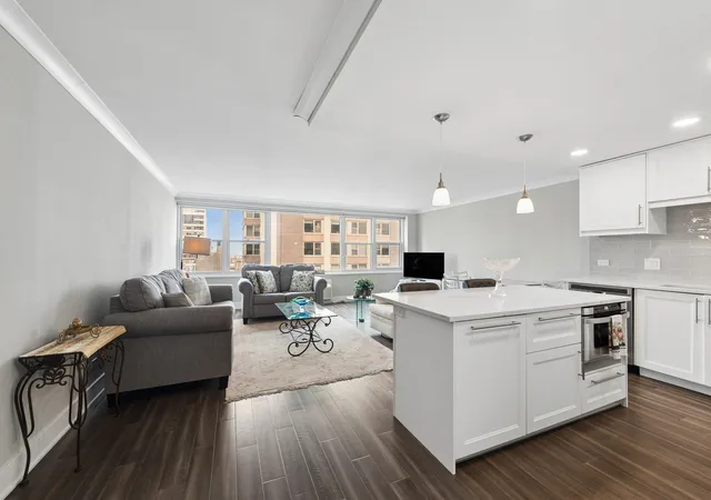 Photo 4 of Condo for sale at 850 N Dewitt Pl #16E, Chicago, IL 60611 | MLS# 12758235 | Listing updated on 2026-10-03