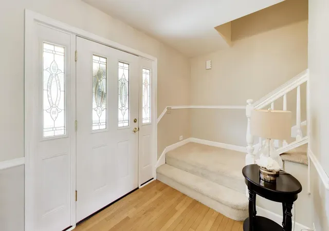 Photo 2 of Single family home for sale at 2424 E Miner St, Arlington Heights, IL 60004 | MLS# 12758239 | Listing updated on 2026-09-22