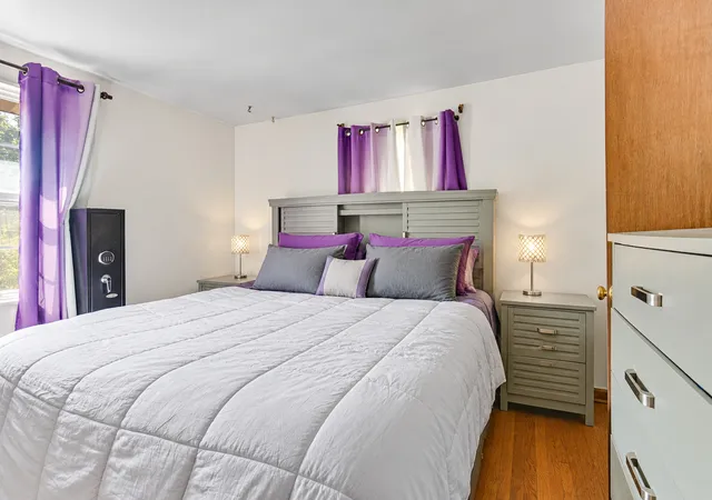 Photo 4 of Single family home for sale at 3907 W 168th Street, Country Club Hills, IL 60478 | MLS# 12758249 | Listing updated on 2026-09-24