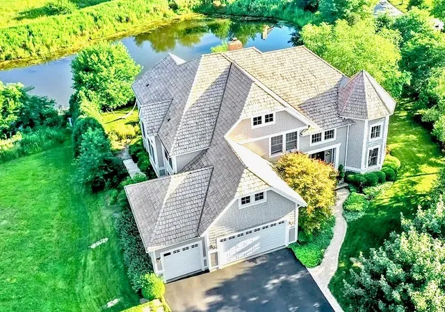 Photo 43 of Single family home for sale at 7242 Greywall Ct, Long Grove, IL 60060 | MLS# 12758252 | Listing updated on 2026-09-14
