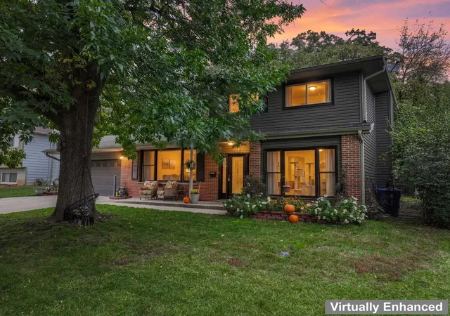 Photo 1 of Single family home for sale at 430 Spruce Dr, Schaumburg, IL 60193 | MLS# 12758258 | Listing updated on 2026-10-22
